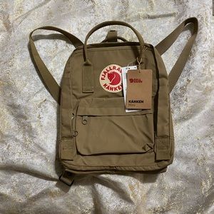 fjallraven kanken backpack